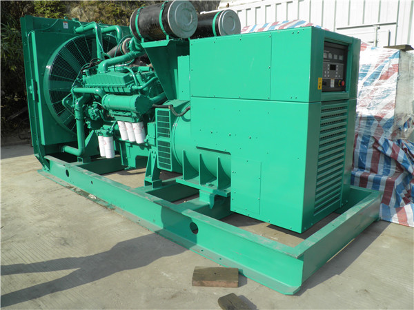 大田出租发电机-进口柴油发电机组与国产柴油发电机组的区别