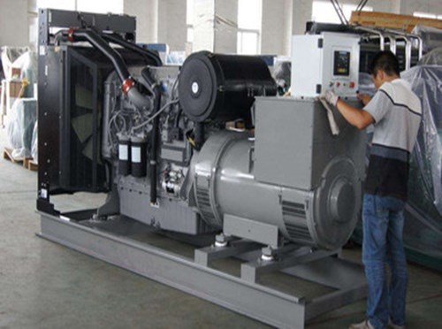 大田柴油发电机空气滤清器堵塞会对发电机组产生哪些影响？