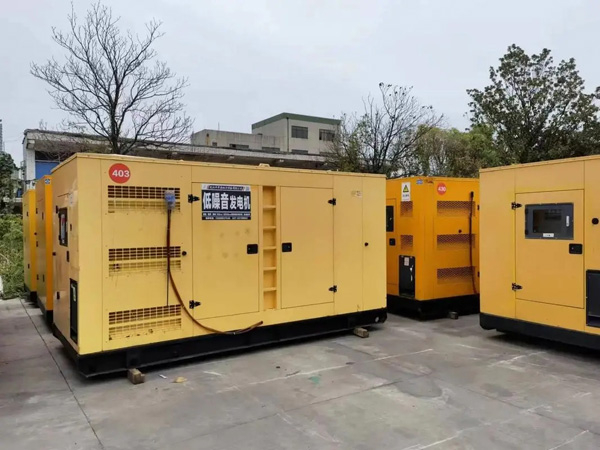 大田干式空气滤清器和湿式空气滤清器有什么区别？